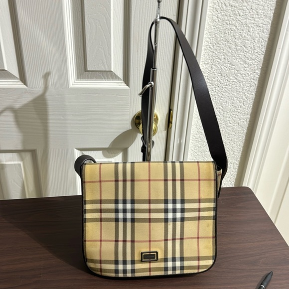 Burberry Messenger Bag - Picture 1 of 12